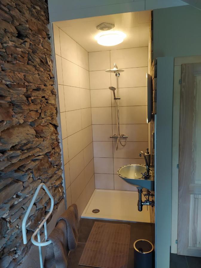 Gite De Charme Rosardenne Vaux-sur-Sure Buitenkant foto